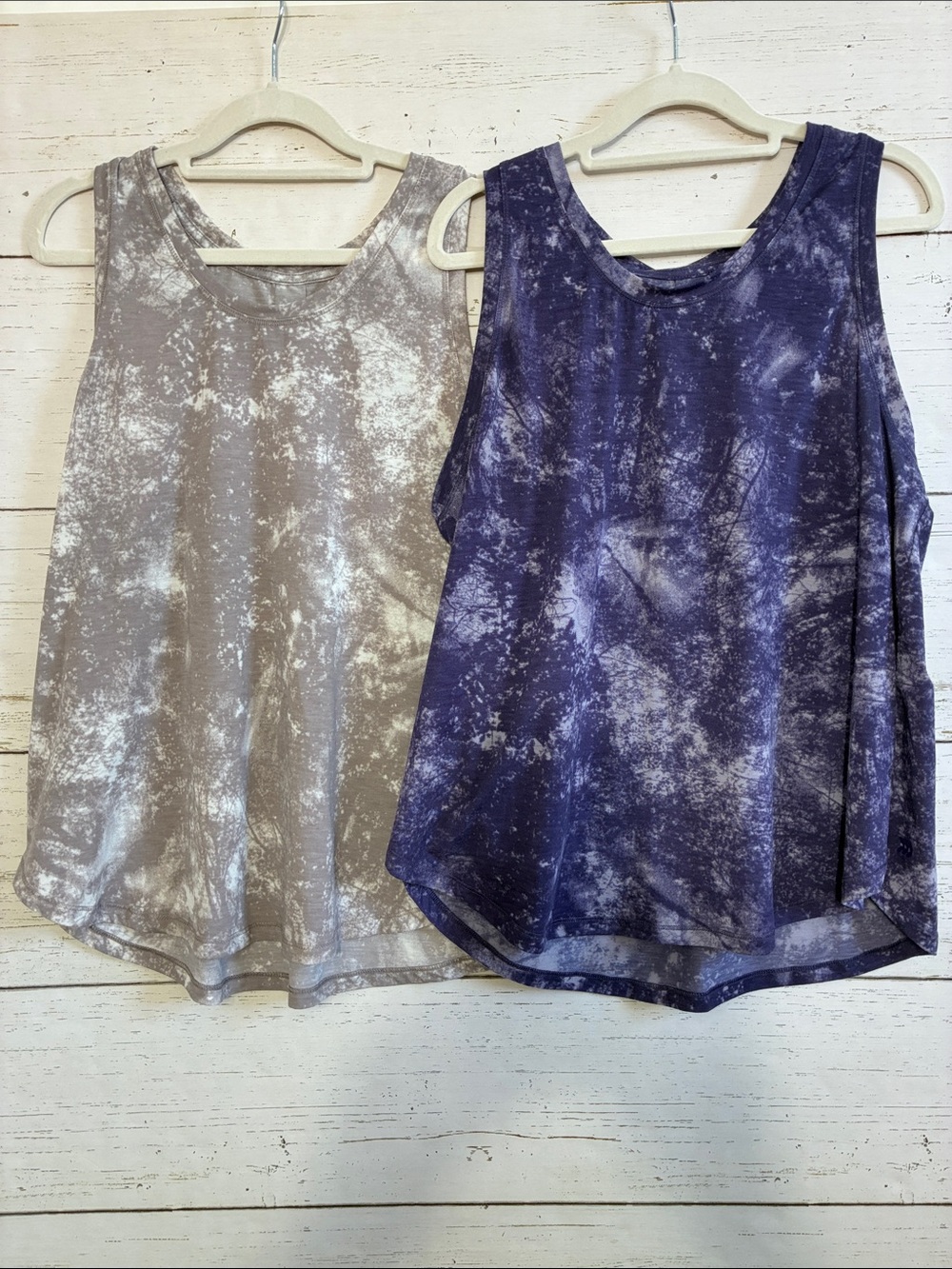 Bundle of 2 All in Motion  Tie Dye-Style Workout  Tank Tops, size XL